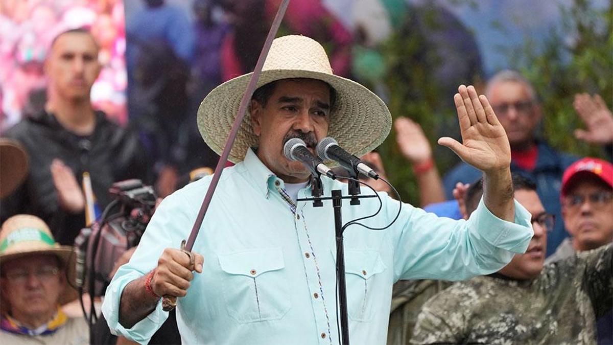 Maduro: ABD rejim değişikliği istiyor