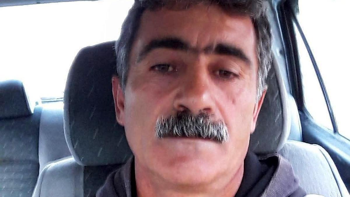 Tamir ettiği çatıdan düşüp öldü