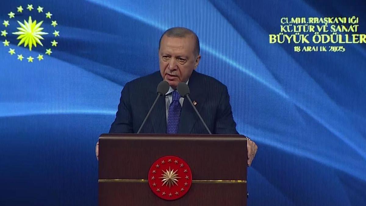 SON DAKİKA HABERİ: Cumhurbaşkanlığı Kültür-Sanat Ödülleri sahiplerini buluyor