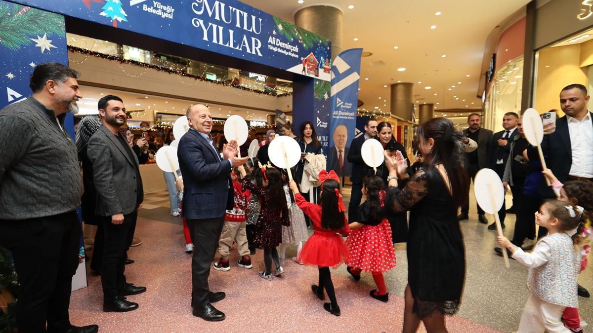 Yüreğir Belediyesi yeni yıl panayırı açıldı