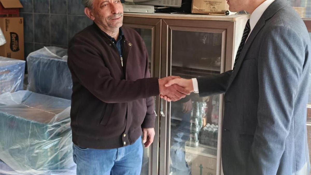 Güdül Kaymakamı Akar'dan esnaf ziyareti