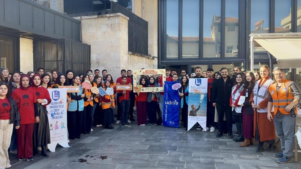 LÖSEV Gaziantep'te Yerli Malı Haftası etkinliği yaptı