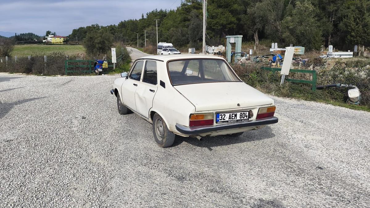 Otomobil ile çarpışan motosikletin sürücüsü yaralandı