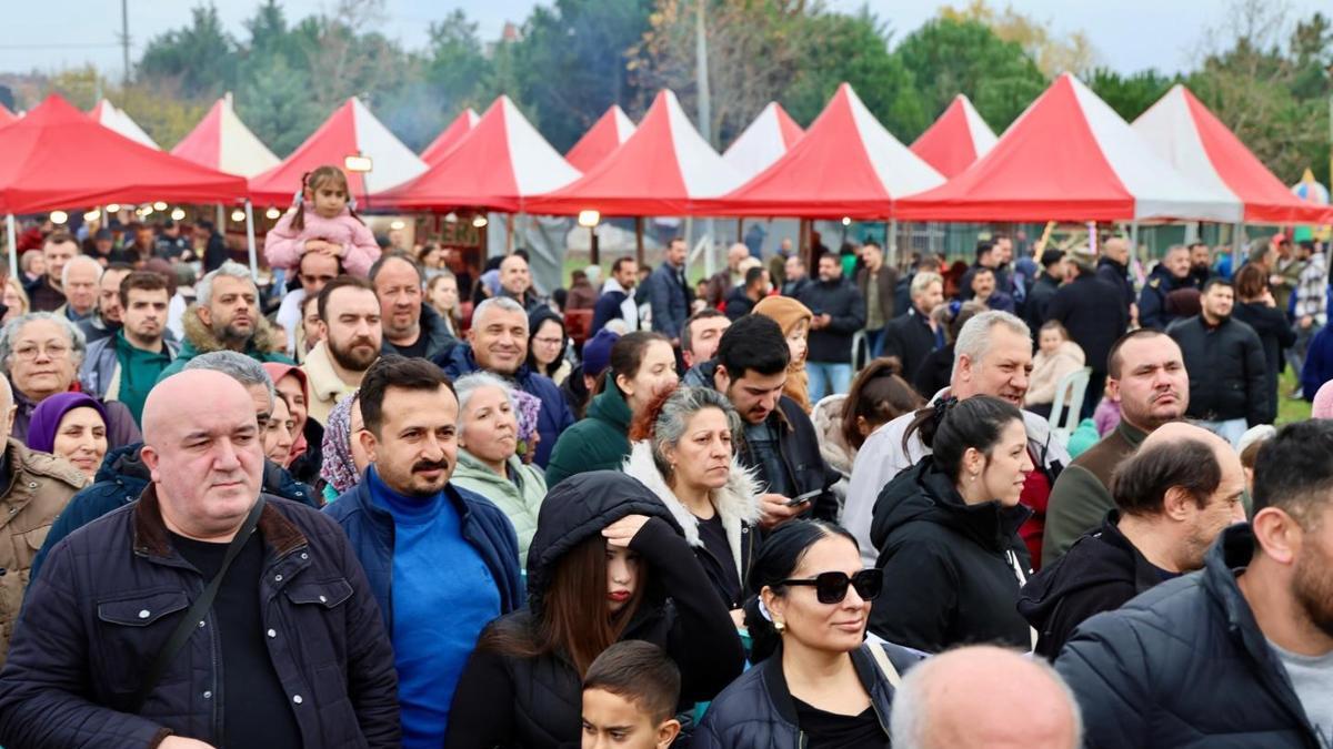 Tekirdağ'da 2. Hamsi ve Mıhlama Festivali binlerce kişiyi ağırladı