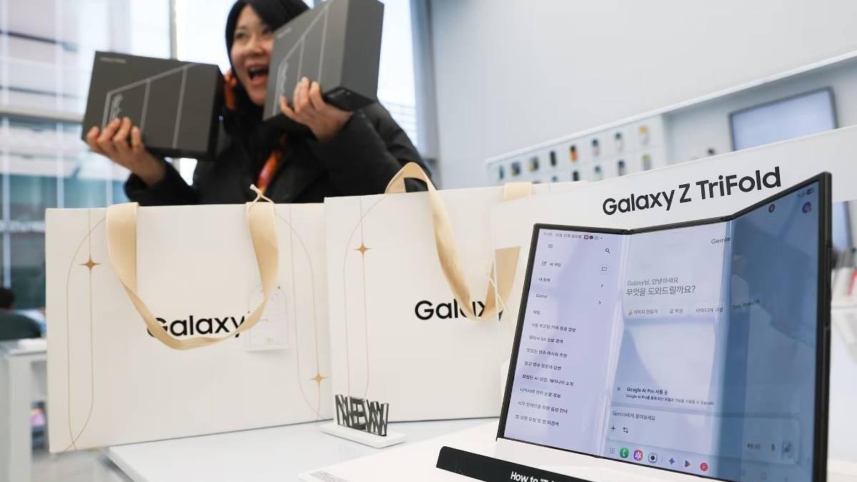 Galaxy Z Tri-Fold yeniden stoklara girecek