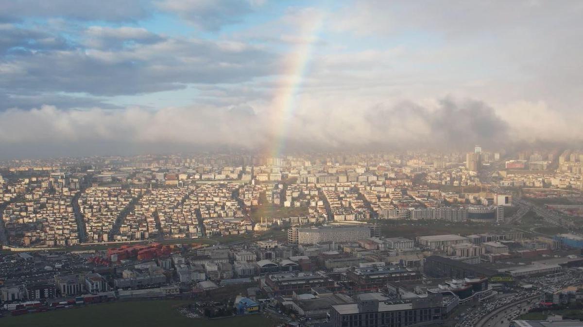 İstanbul'da gökkuşağı sürprizi