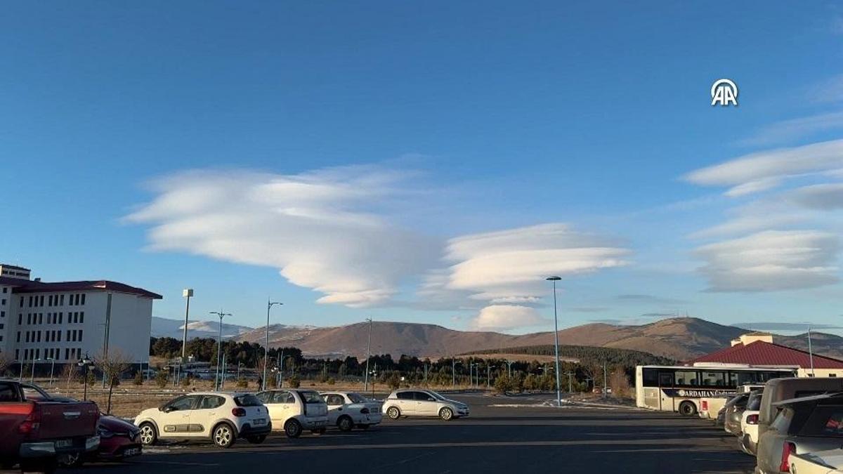 MEST ETTİ! Havada 'mercek bulutları' var
