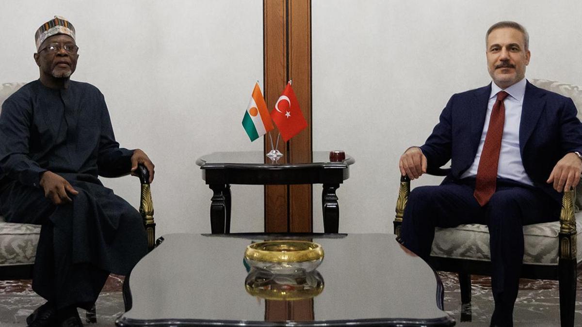 Dışişleri Bakanı Hakan Fidan, Nijerli mevkidaşı Sangare ile Ankara'da bir araya geldi