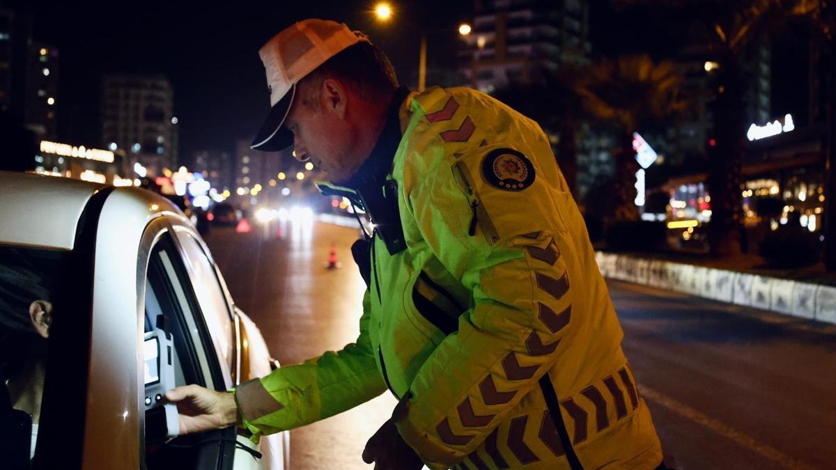 Mersinde konaklama tesisleri ve eğlence mekanlarına denetim