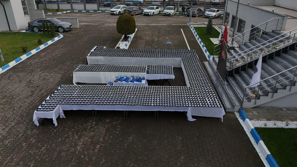 Düzce'de silah kaçakçılığı operasyonunda yakalanan 6 şüpheli adliyede