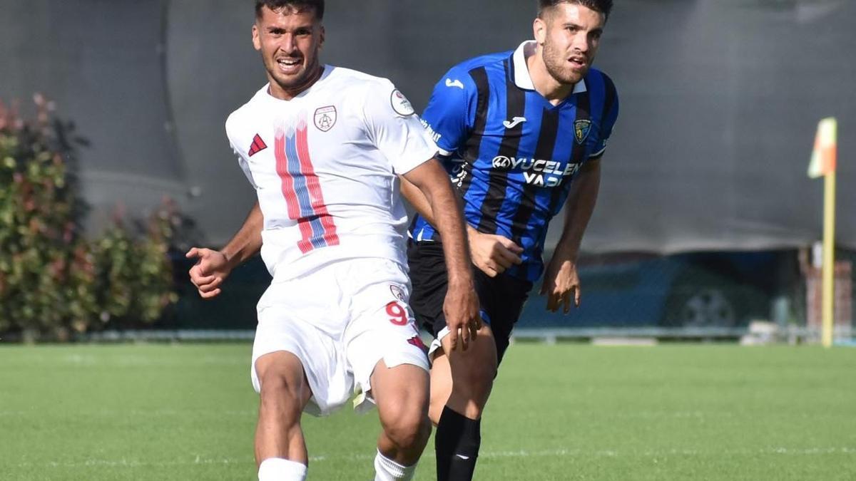 Altınordu'da 17 maçta 5 kırmızı kart