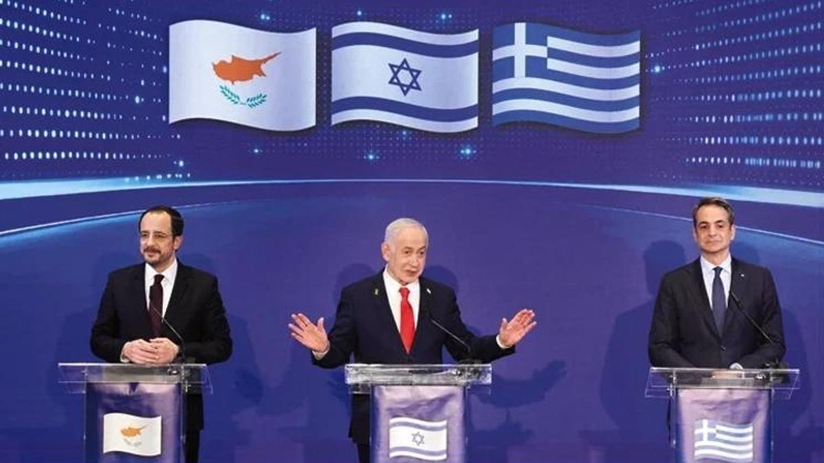 Doğu Akdeniz'de algı operasyonu! F-35'e 'engel' hamlesi...