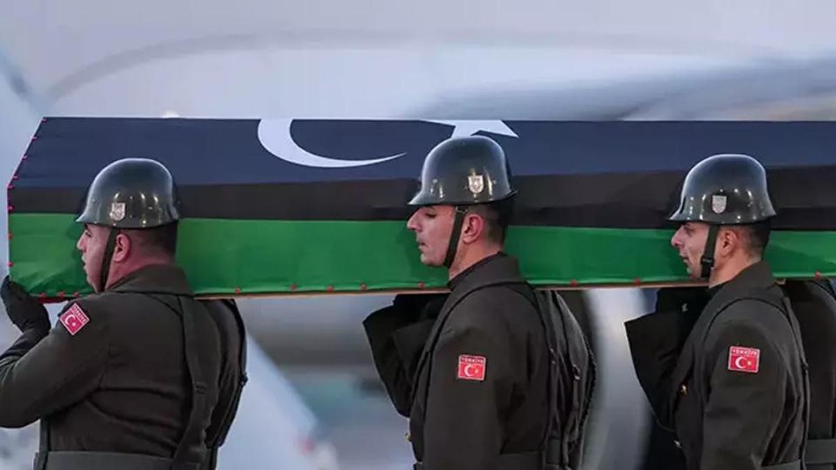 Ankara'daki uçak kazasında hayatını kaybeden Libyalı askerlere resmi törenle uğurlandı