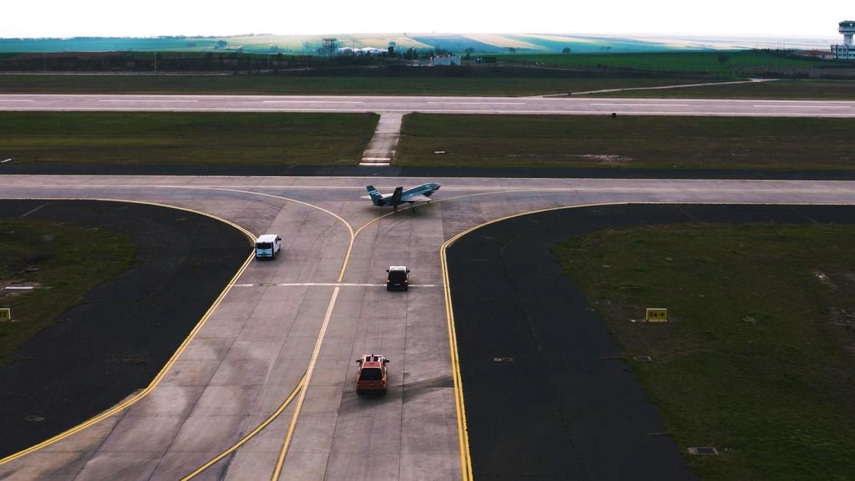 Bayraktar Kızılelma bir ilki daha başarı: Akıllı filo otonomisiyle kol uçuşunu başarıyla tamamladı