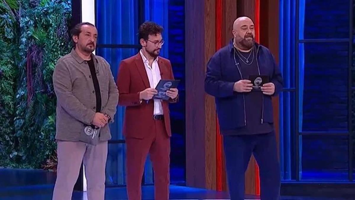 MASTERCHEF'TE 7. ALTIN ÖNLÜĞÜ KİM ALDI? 28 Aralık MasterChef'te altın önlüğün sahibi kim oldu?