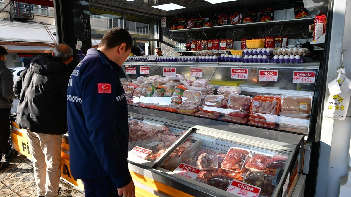 Kayseride kanatlı eti satışı yapan işletmelere denetim yapıldı