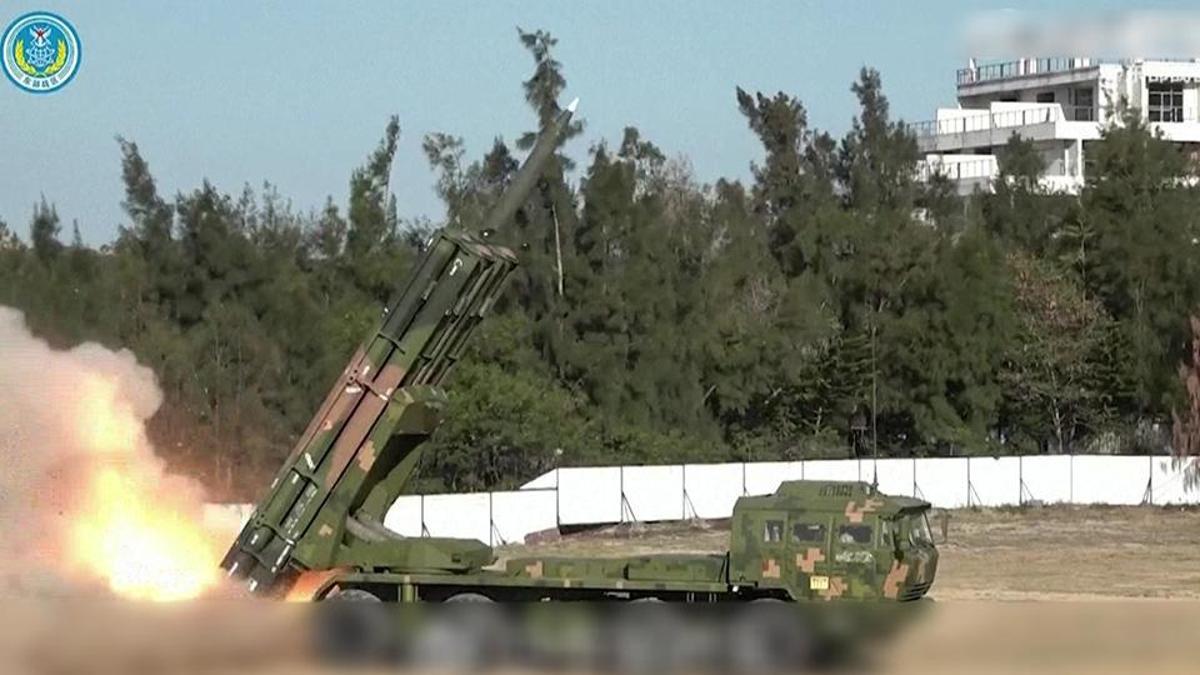 Çin'den Tayvan'ı kuşatan tatbikat