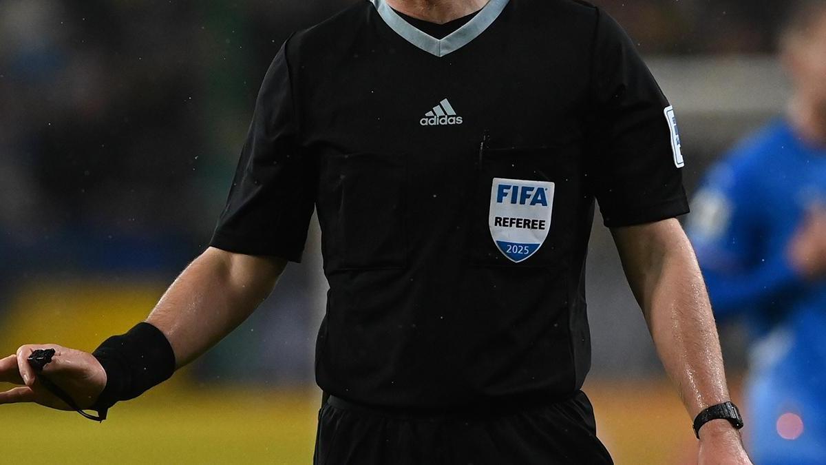 Yeni yılda FIFA kokartı takacak hakemler belli oldu