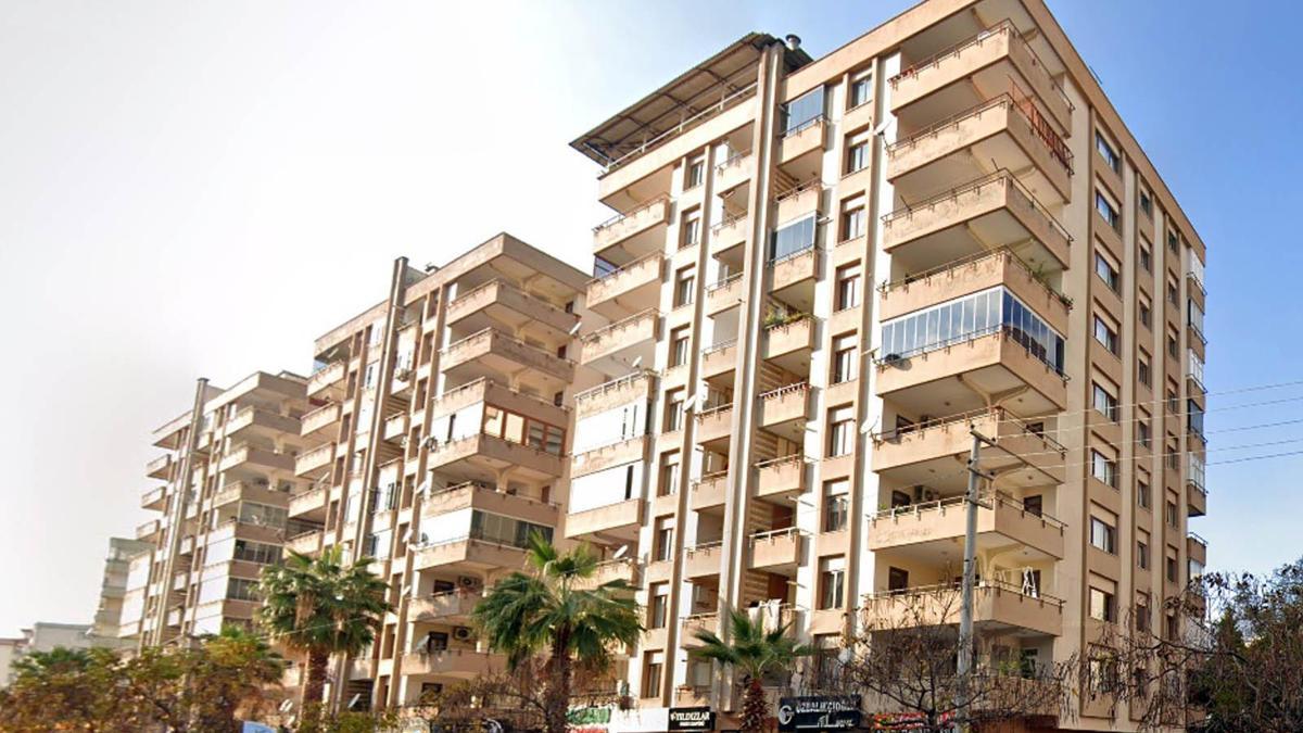 152 kişinin öldüğü Palmiye Sitesinin yıkılmasına ilişkin 3 kamu görevlisine dava