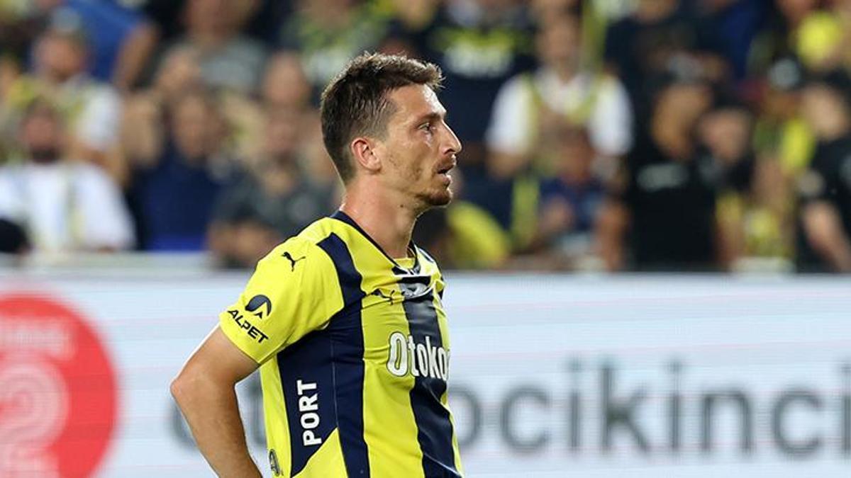 Mert Hakan Yandaştan mektup! Fenerbahçe ailem ve futbol ailesine