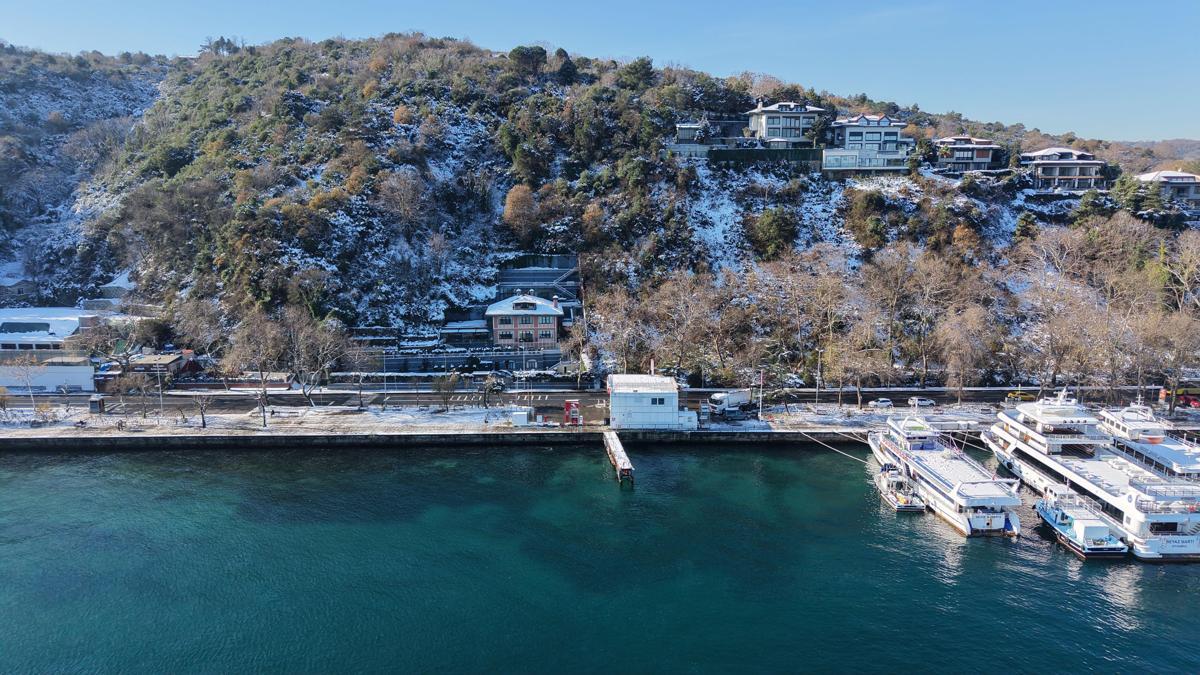 İstanbul - Kar yağışının ardından Sarıyer havadan görüntülendi