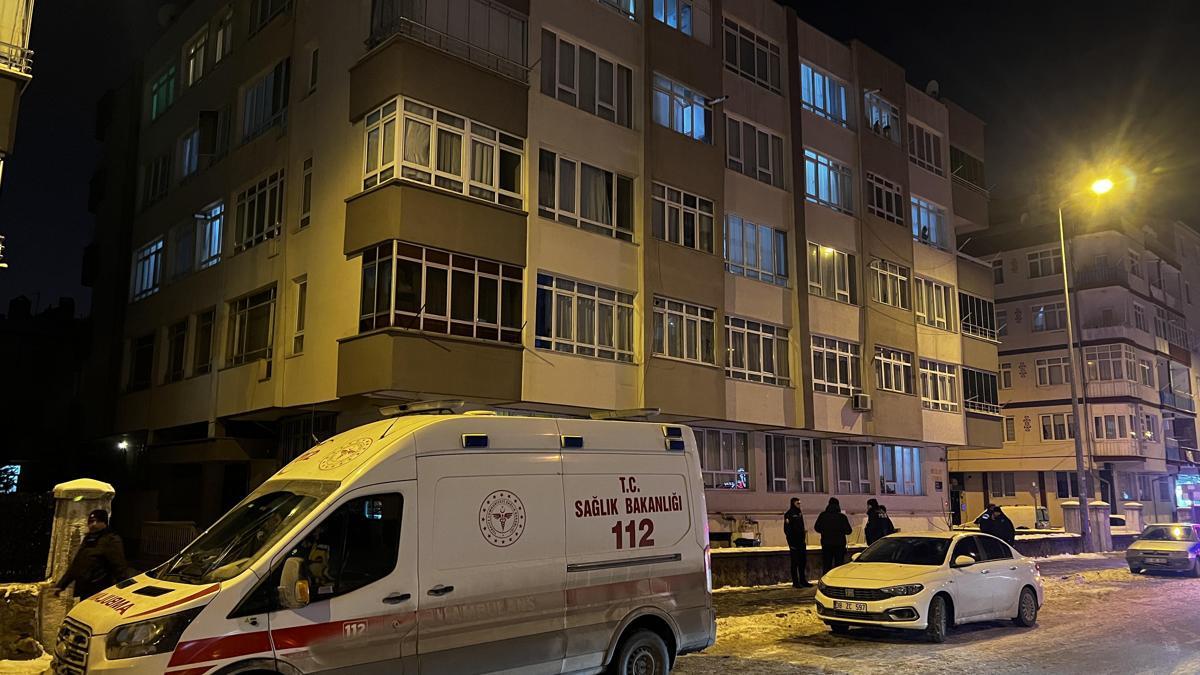 Kayseride kavga ettiği arkadaşını bıçaklayarak öldürdü