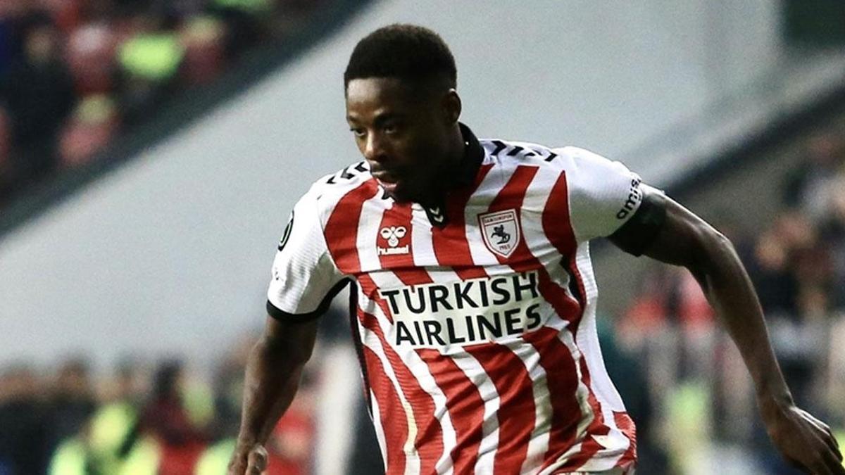 SON DAKİKA | Fenerbahçe, Musaba transferini resmen açıkladı