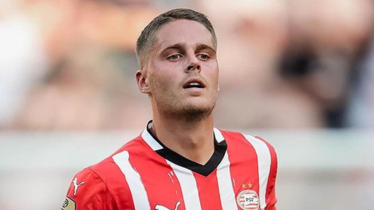 Fenerbahçeye transferi iptal olan Joey Veerman'dan açıklama geldi