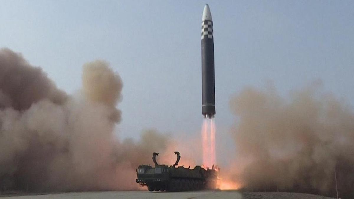 Kuzey Korenin balistik mesajı kime?