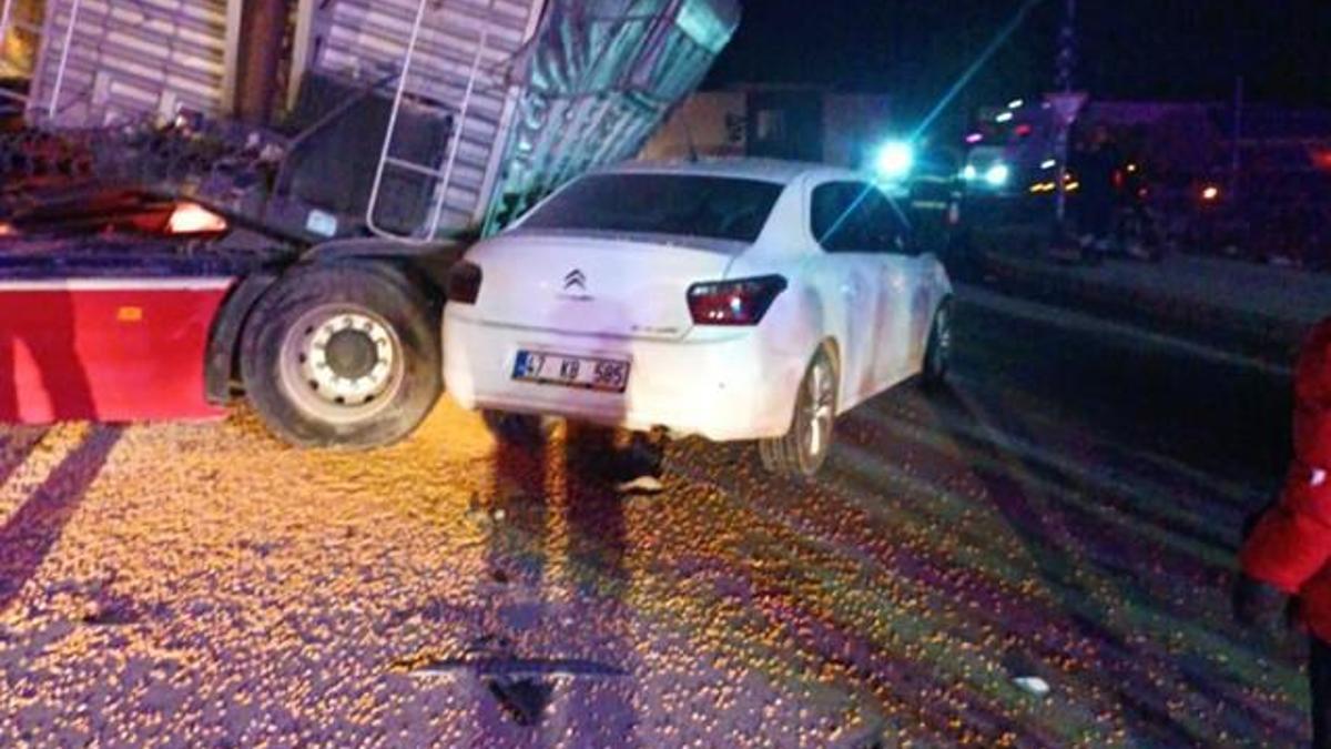 Mardinde 3 aracın karıştığı kazada 1 yaralı