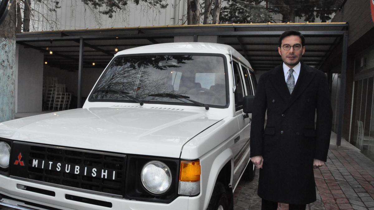 'Efsane Vali'nin restore edilen makam aracını, oğlu Başkan Yazıcıoğlu kullanacak