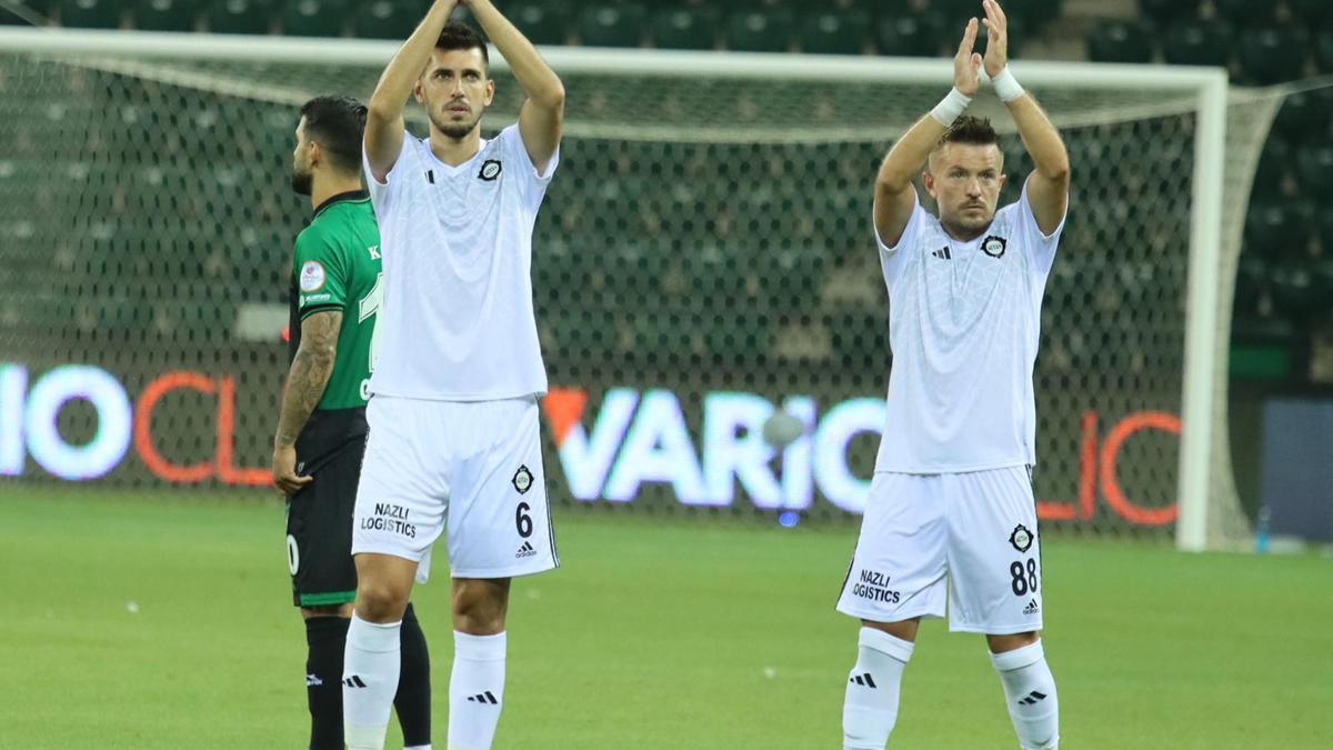 Altay'da kaptanlar yönetime süre verdi