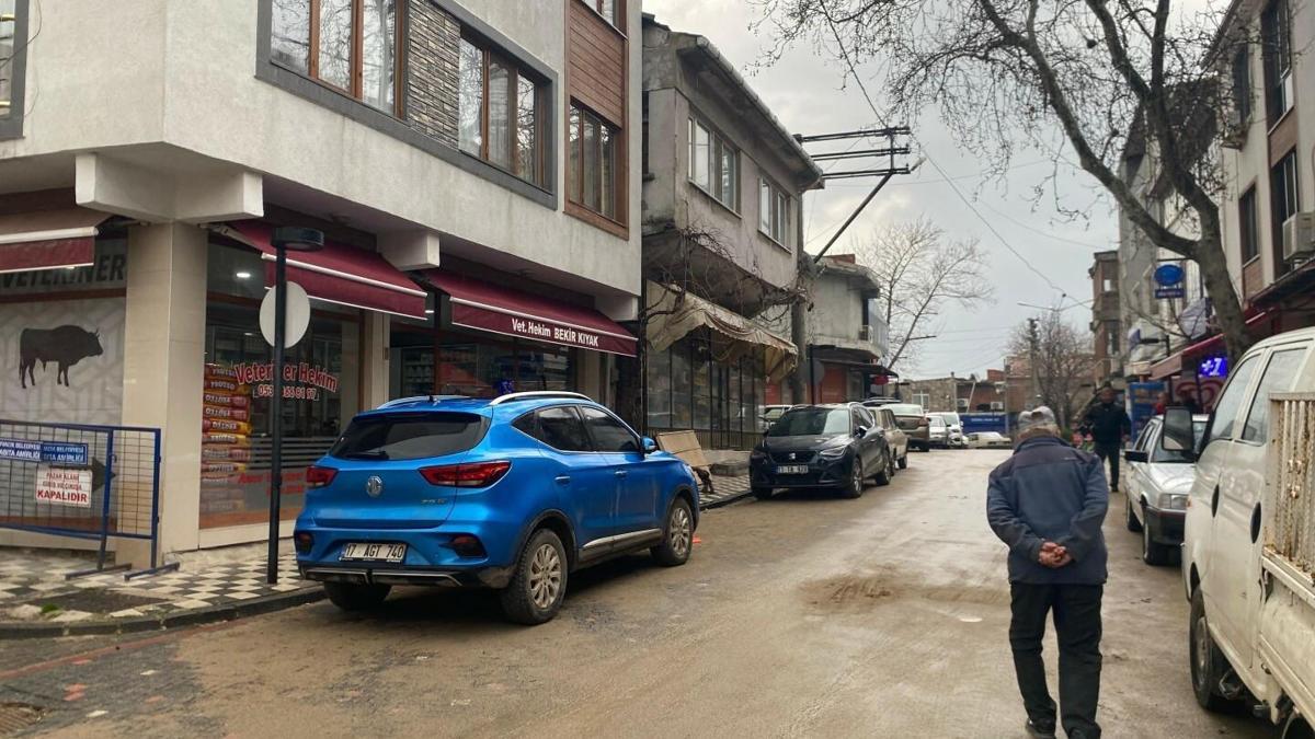 Çanakkale açıklarında 4 büyüklüğünde deprem