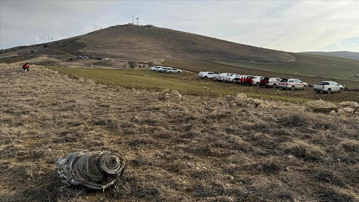 Bakan Uraloğlu açıkladı! Libya uçağının karakutusu İngiltere'de incelenecek