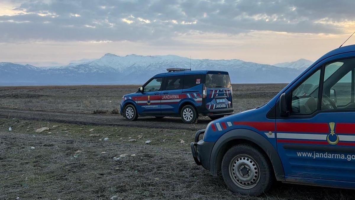 Avda başından vurularak ağır yaralandı