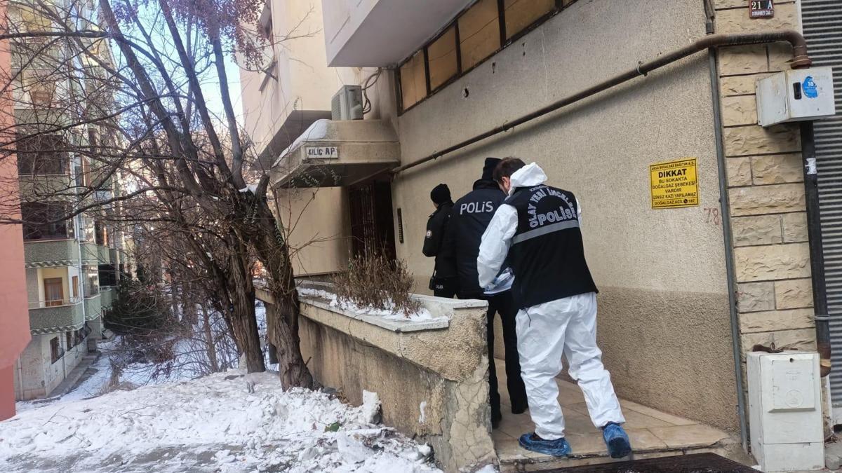 Gümüşhane'de akademisyen evinde ölü bulundu