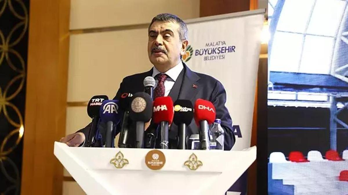 Milli Eğitim Bakanı Tekin, Malatya'da konuştu: Başka bir milletin başarabileceği bir iş değil