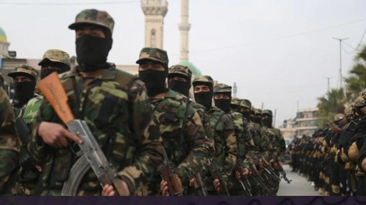 Şam'dan SDG'ye operasyon: Eşrefiye ve Şeyh Maksud'dan binlerce sivil tahliye edildi