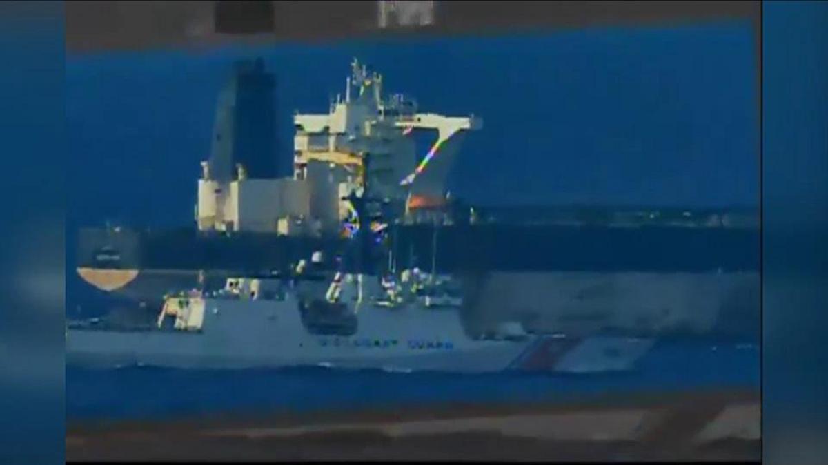 ABD Rusya'ya ait tankere el koydu!