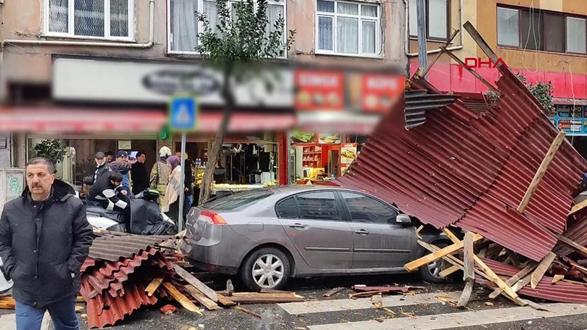 Esenler'de 4 katlı binanın çatısı araçların üzerine uçtu