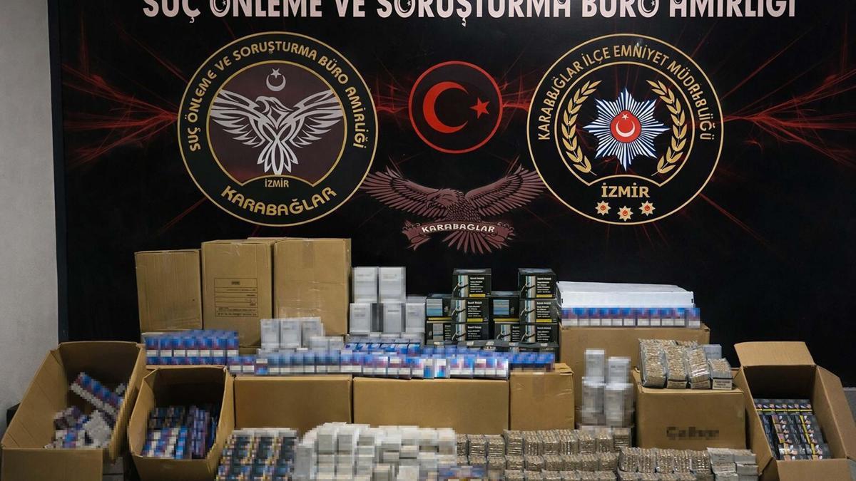 İzmirde yarım milyon dal makaron ele geçirildi; 2 gözaltı