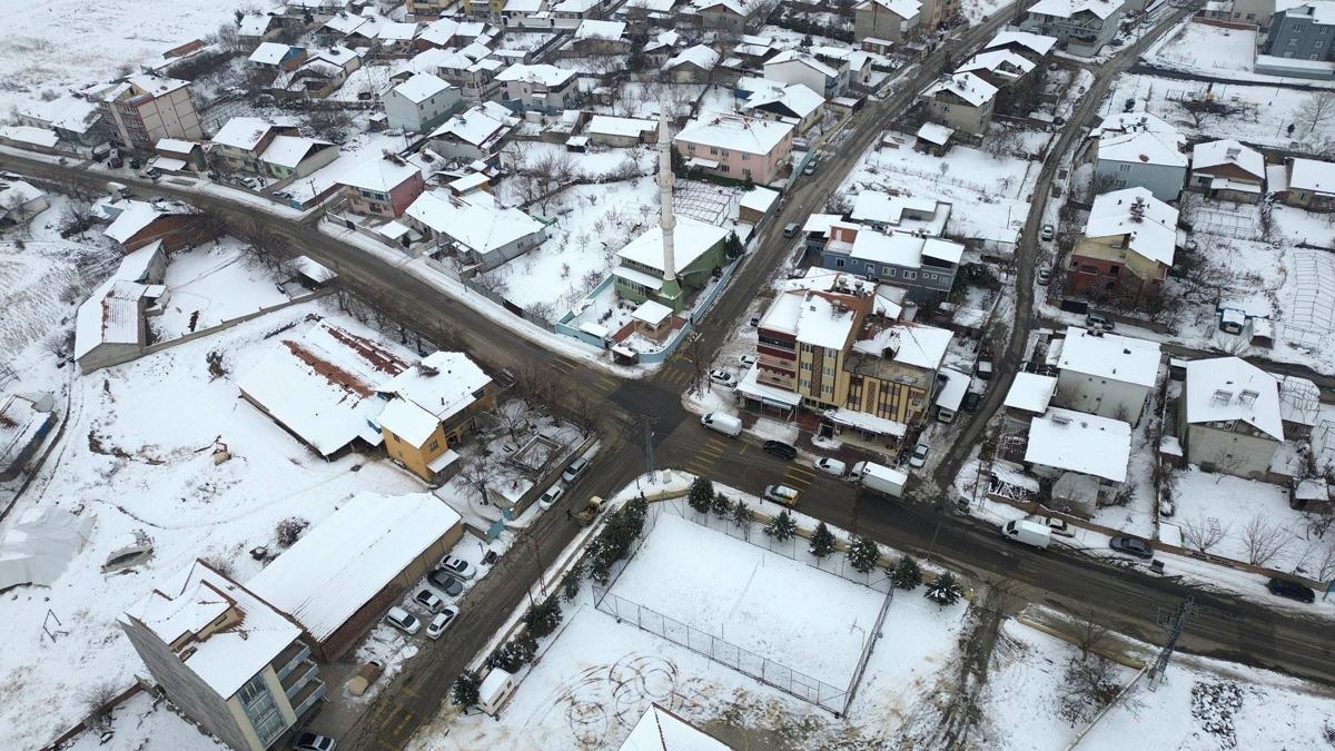 Malatya'da kar nedeniyle eğitime ara verildi