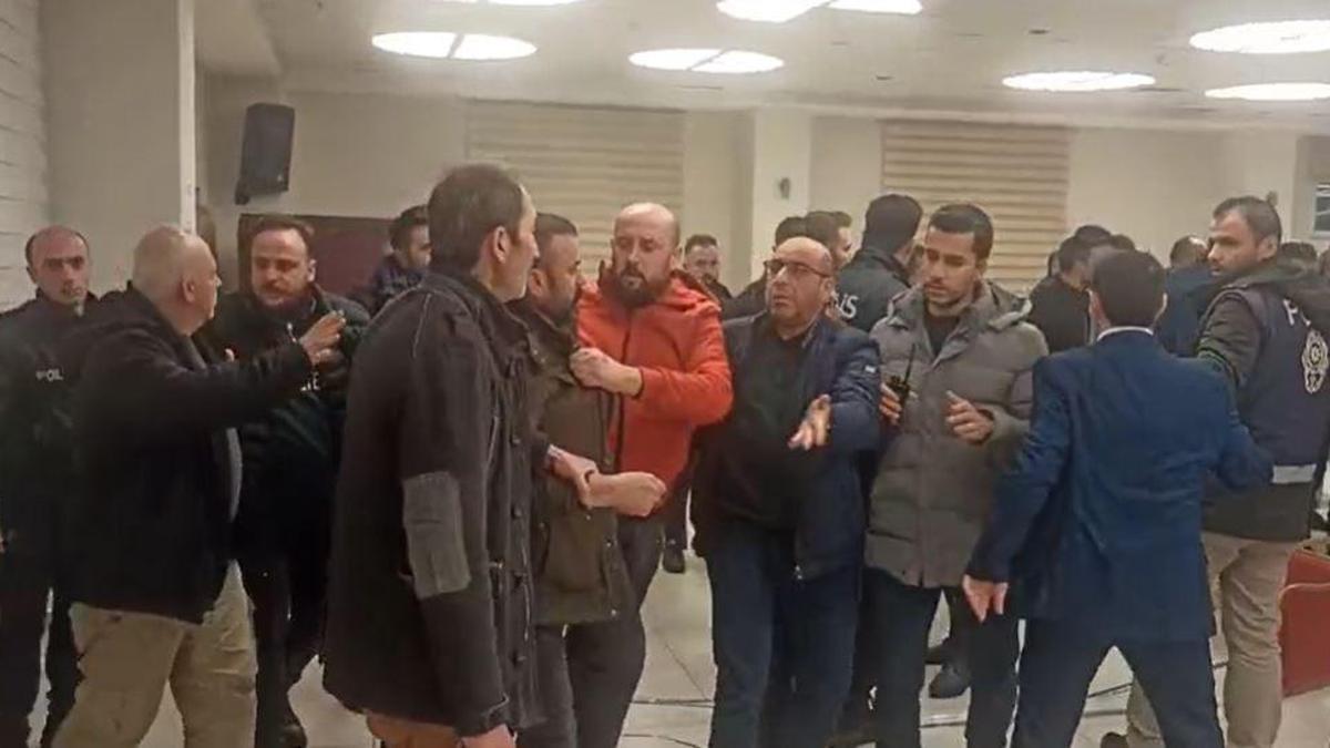 Kayseride ilçe esnaf sanatkarlar odası seçimlerinde arbede