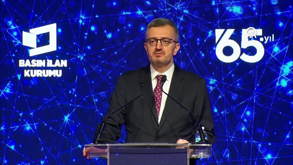 İletişim Başkanı Burhanettin Duran'dan 'yapay zeka' açıklaması: Gazetecilikte özne olmamalı