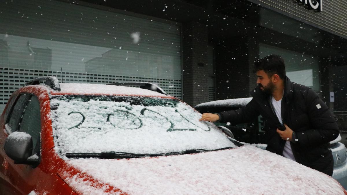 Ankarada kar yağışı etkili oldu