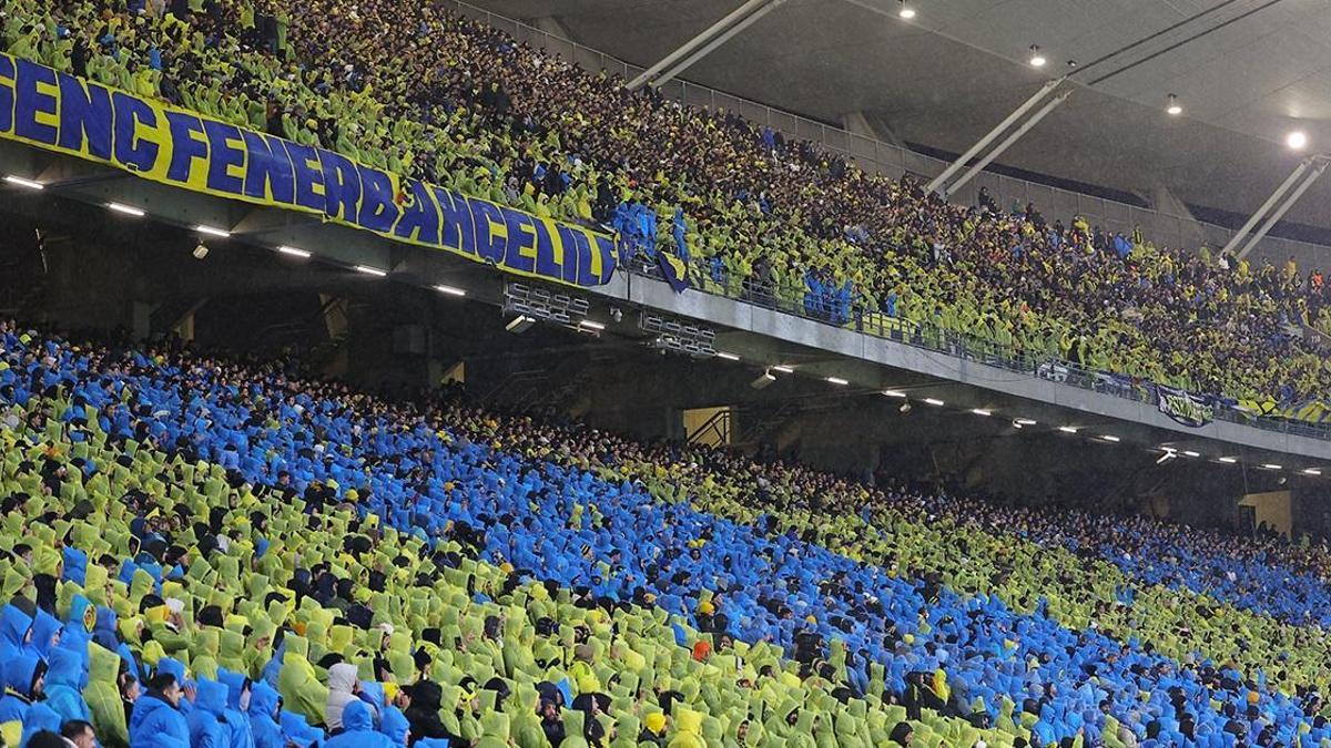 Fenerbahçe, Süper Kupa finali sonrası 2 taraftarının yaralandığını duyurdu