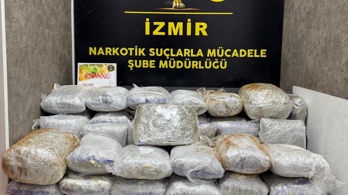 Otomobildem 65 kilo skunk çıktı; 1 tutuklama