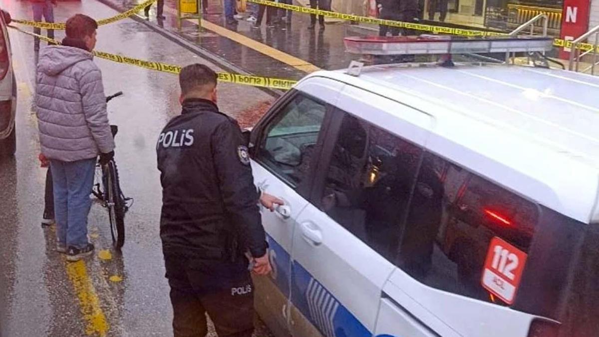 Kavgada bıçaklanan Muhammed öldü, arkadaşı ağır yaralandı