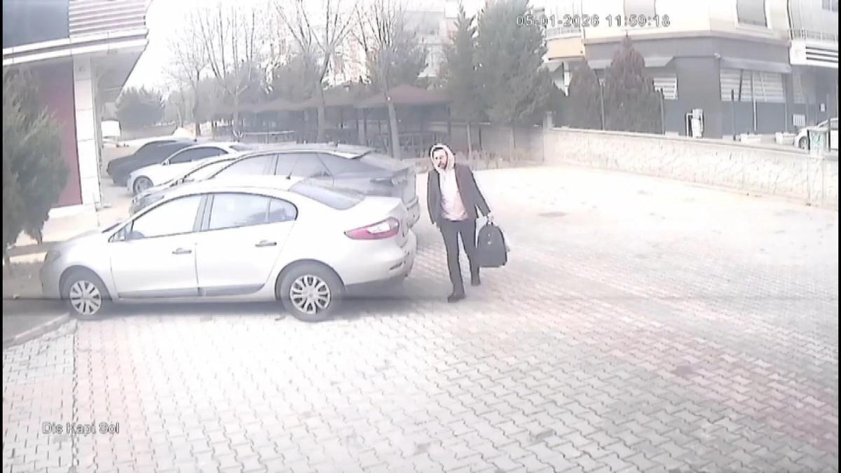 9 yıldır aranan FETÖ firarisi kardeşinin kimliğiyle saklandığı evde yakalandı