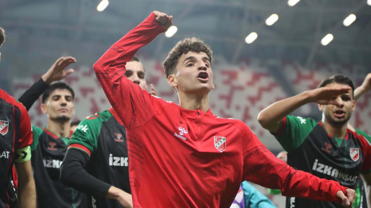 Adem Yeşilyurt'un Maribor transferi de suya düştü!